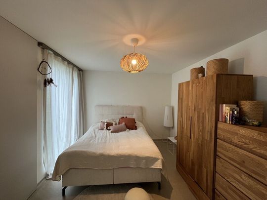 APPARTEMENT DE 2 PIÈCES À KLOTEN (ZH), MEUBLÉ, TEMPORAIRE - Photo 1