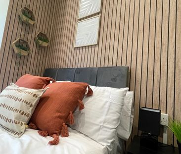 Studio Flat, Duncan Street, M7 - Photo 3