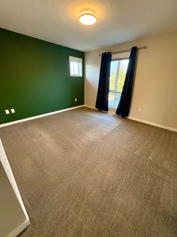 Beautiful Townhome @ "The Brighton" - Photo 5