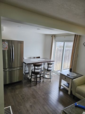 For Lease - 145 Stephanie Drive, Guelph, Ontario - Photo 3