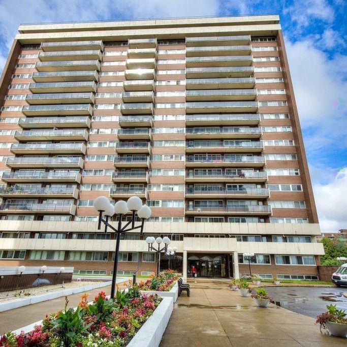 Appartement à louer à Côte-Saint-Luc - Photo 1