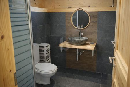 IDYLLIC, ELEGANT, WITH NATURAL CHARM - Photo 3