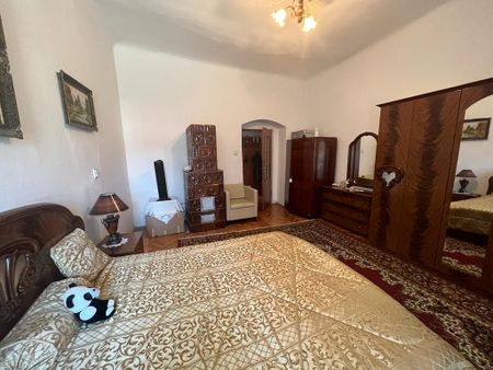 Inchiriez apartament 3 camere zona Boul Rosu - ID : RH-41310-property - Fotografie 3