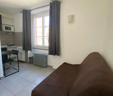 Location Appartement 1 pièce 11m² SULLY SUR LOIRE 45600 - Photo 1