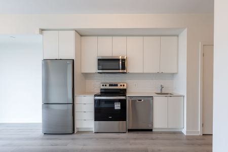 For Lease - 1440 Clarriage Court Unit# 308, Milton, Ontario - Photo 4