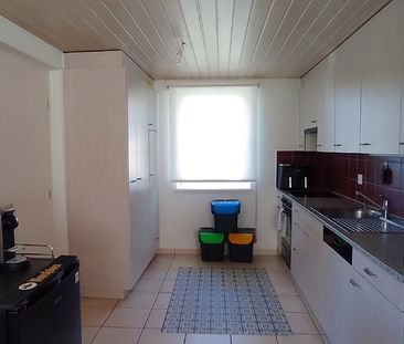 2½ Zimmer-Wohnung in Belfaux (FR), möbliert, auf Zeit - Photo 6