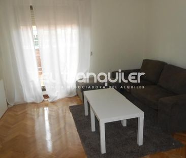 Ático de alquiler en Calle Sierra del Brezo, Casco Histórico de Val... - Photo 1