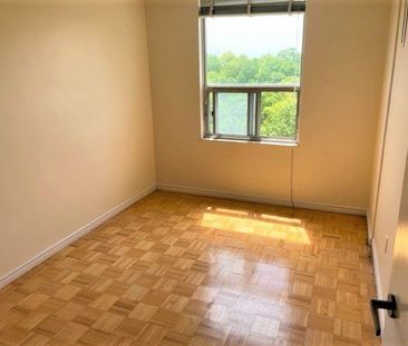 For Lease - 20 Edgecliff Golfway Unit# 1209, Toronto, Ontario - Photo 5