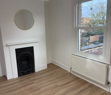 2 Bed Terraced House, Pevensey Rd, E7 - Photo 2