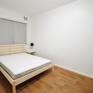 2/19 Clydesdale Street, Burswood WA 6100 - Photo 2