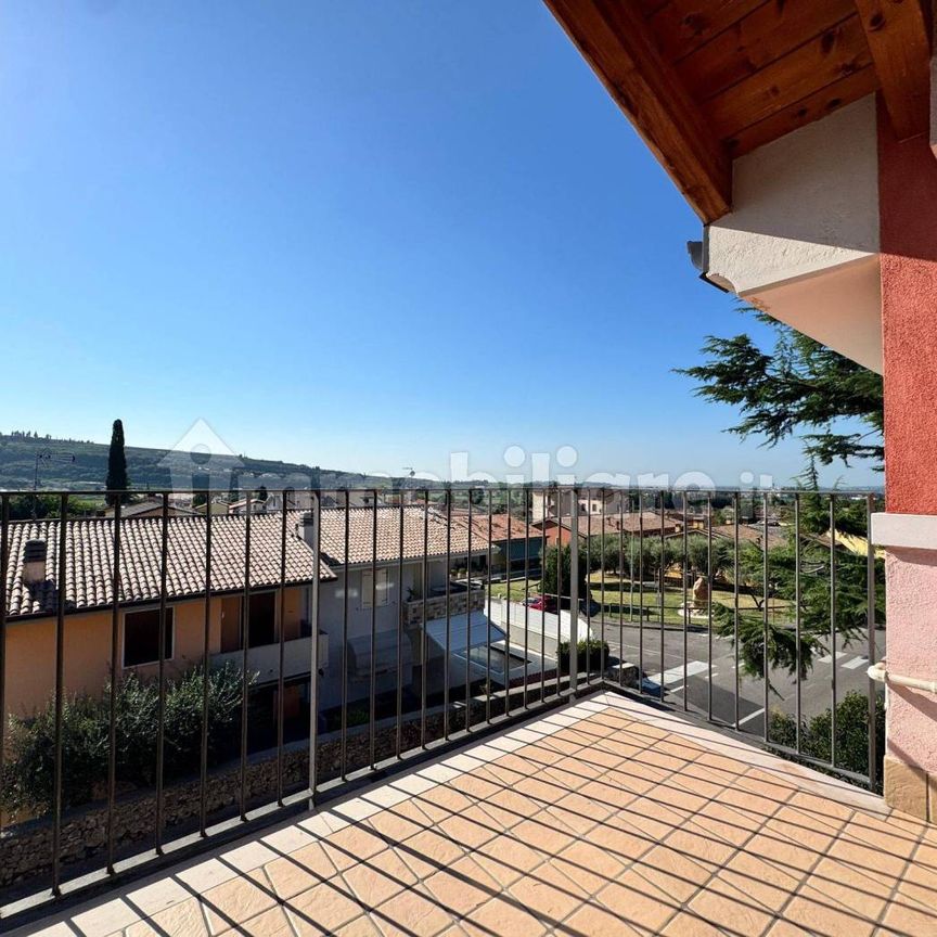 Attico ottimo stato, 95 m², Centro, San Pietro in Cariano - Photo 1