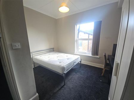 5 bedroom house share to rent - Photo 2