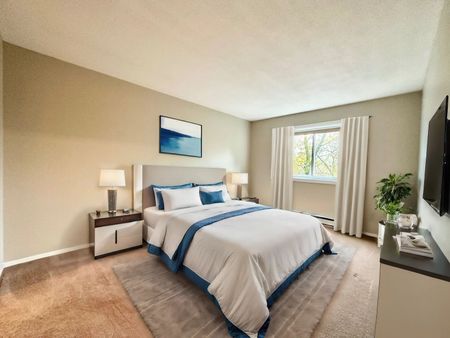 For Lease - 280 Brittany Drive Unit# 306, Manor Park - Cardinal Glen and Area, Ontario - Photo 2