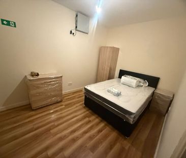 Room in a Shared House, Somerville Road, B10 - Photo 1