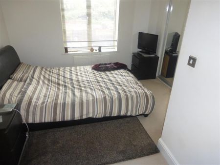 Wherstead Road, IPSWICH - Photo 3