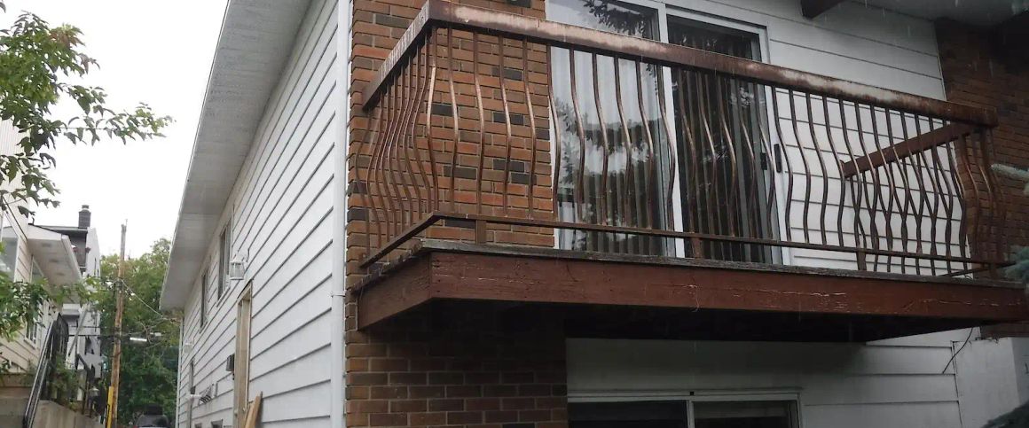 2 Bedroom Bi-level — 2 Bedrooms Townhouse - Photo 1