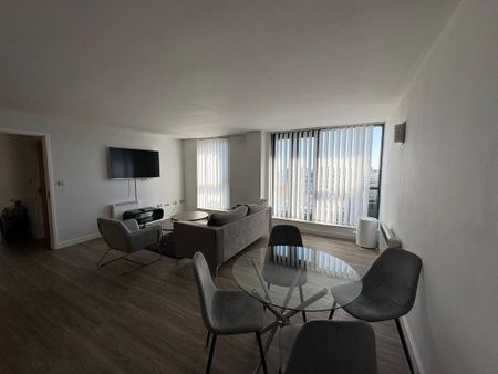 2 bedroom flat to rent - Photo 4