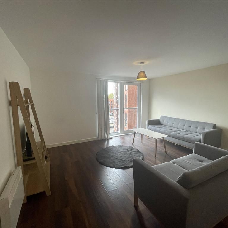 3 bedroom apartment to rent - Photo 1