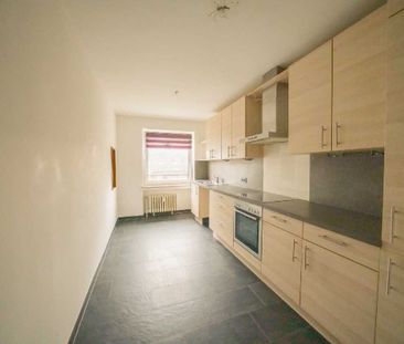 Moderne 2-Zimmer-Wohnung mit Balkon und EBK! - Photo 1