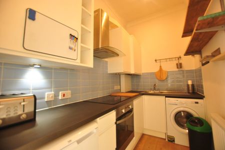 Benson Road, london - Photo 4