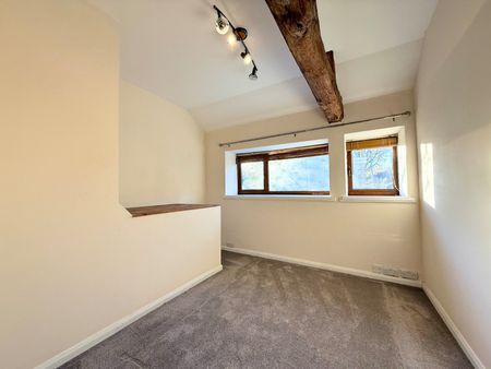 2 bedroom terraced house to rent - Photo 4