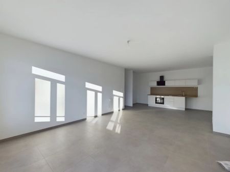 Location Appartement 3 pièces 75 m2 à La Valla-en-Gier - Photo 4