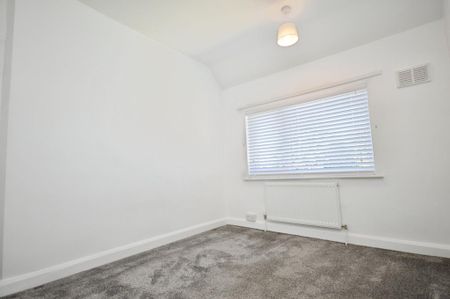 3 bedroom property to rent - Photo 3