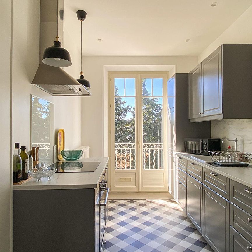 Location Appartement 3 pièces 84m² - Photo 1