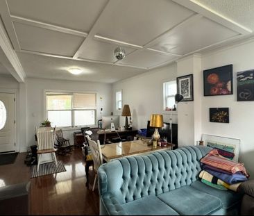 For Lease - 4893 Hunter Street, Niagara Falls, Ontario - Photo 2