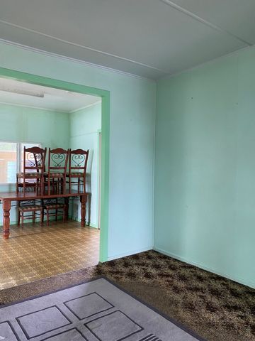 26 Edmonds Street, West Mackay - Photo 2