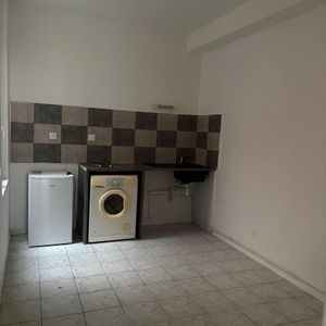 Location Appartement 1 pièce 24m² BORDEAUX 33800 - Photo 3