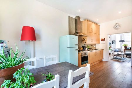 Queenstown Road, Battersea, London, SW8 4LT - Photo 5