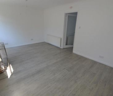 3 bedroom house to rent - Photo 3