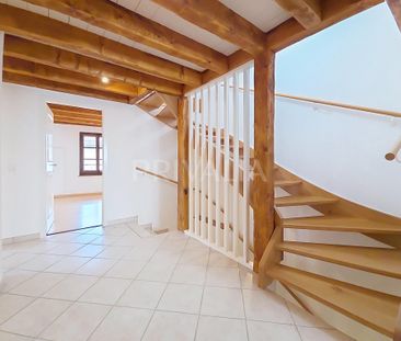 Recently renovated village house, in the heart of Bernex - Photo 2