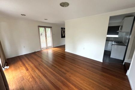 GREAT VALUE IN THE GAP! - Photo 4