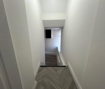 Eanam, Blackburn - Photo 1