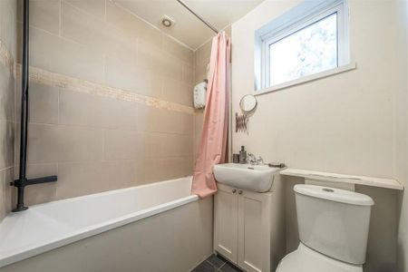 1 bedroom bungalow to rent - Photo 5