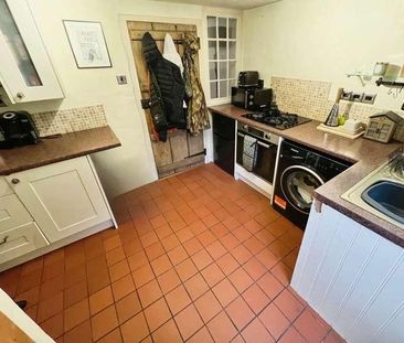 Sheppards Barton, Frome, Somerset, BA11 - Photo 5