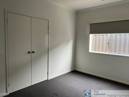 14 Scorchin Drive, 3977, Cranbourne South Vic - Photo 4