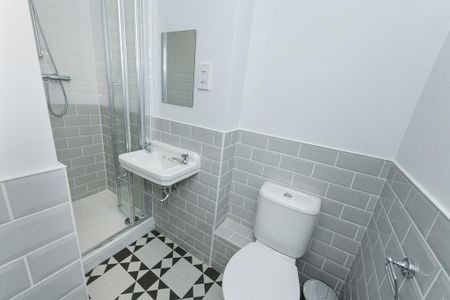 9 bedroom townhouse to rent - Photo 5