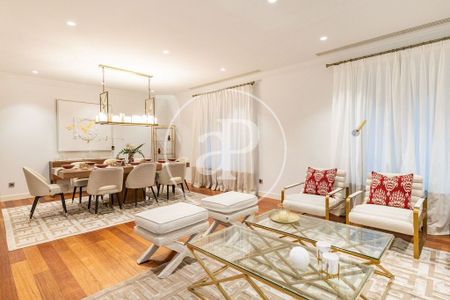 4 bedroom luxury Apartment for rent in Madrid, Spain - Photo 4