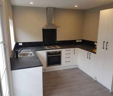 3 bedroom house - Photo 6