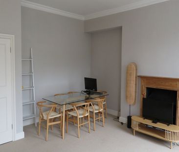 2 Bed Maisonette, Moreton Terrace, SW1V - Photo 1