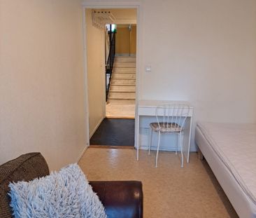 Duvbovägen, Spånga - Foto 1