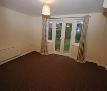 2 bedroom semi-detached house to rent - Photo 2