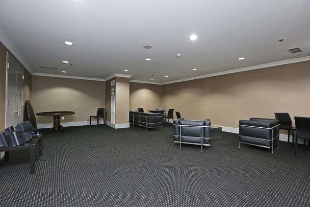 For Lease - 816 Lansdowne Avenue Unit# 206, Toronto, Ontario - Photo 1