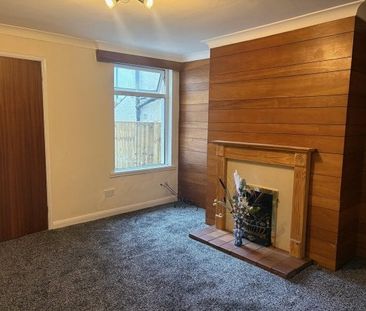 Broxtowe Drive, Mansfield, NG18 - Photo 1