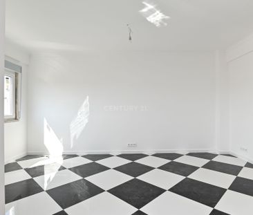 Apartamento T2 para arrendar em Belas concelho de Sintra - Photo 1