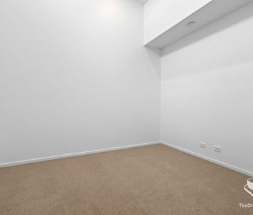 Beautiful Townhome in Vida Complex with Resort Pool and direct Road... - Photo 4