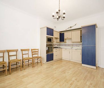 Eagle Lodge Golders Green NW11 - Photo 4